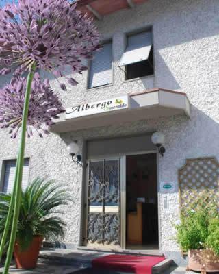 Albergo Smeraldo Castelnuovo Magra Exterior foto