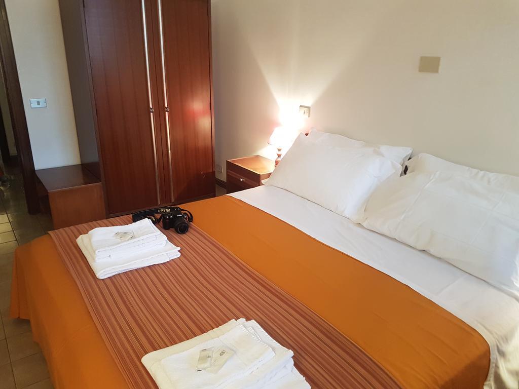 Albergo Smeraldo Castelnuovo Magra Exterior foto